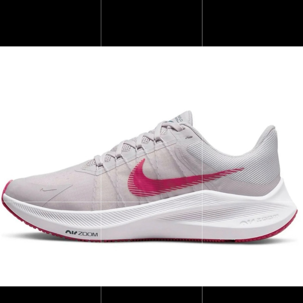 Nike Air Zoom Winflo Women’s Size 8